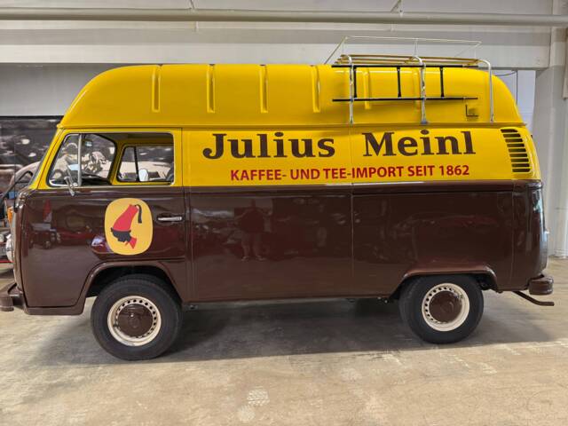 Image 1/19 of Volkswagen T2 Brasil Camper (1978)