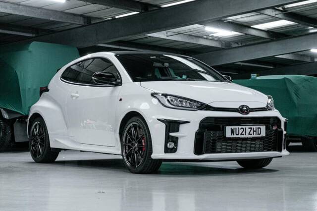 Image 1/50 of Toyota GR Yaris (1900)