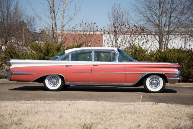 Bild 1/65 von Oldsmobile 98 Holiday Sedan (1959)