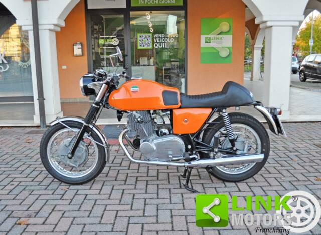 Image 1/7 de Laverda DUMMY (1969)