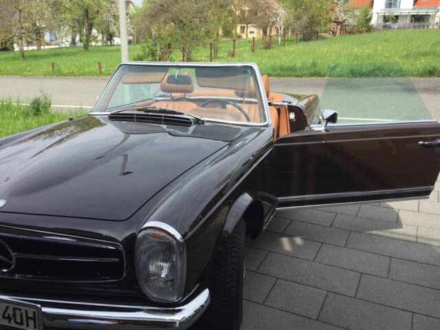 Bild 1/4 von Mercedes-Benz 280 SL (1971)