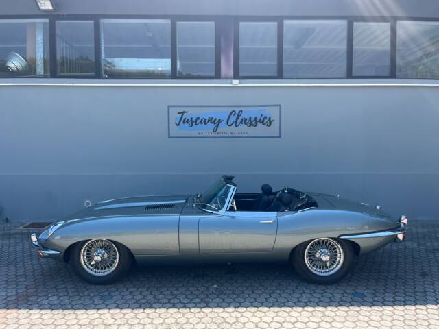 Immagine 1/32 di Jaguar E-Type (1969)