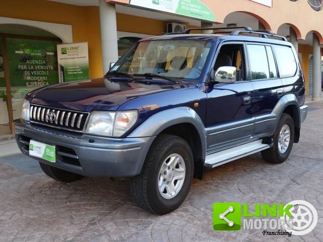 Image 1/17 of Toyota Land Cruiser J90 (1998)