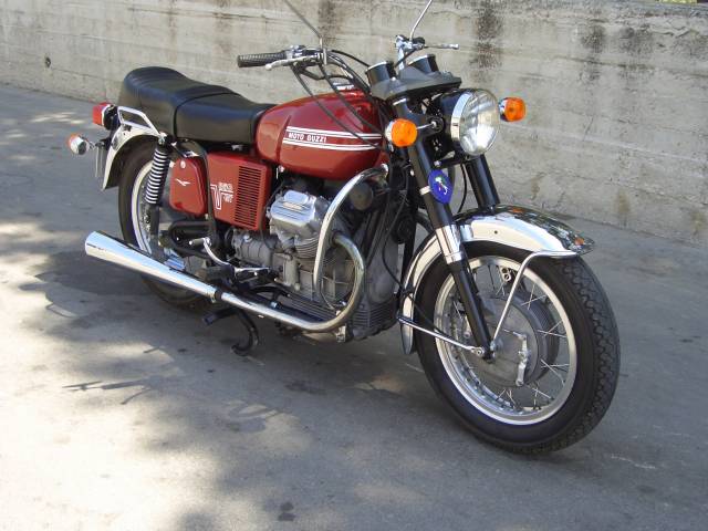 Image 1/10 of Moto Guzzi DUMMY (1972)