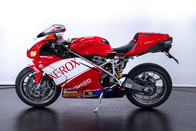 Bild 1/50 von Ducati DUMMY (2003)
