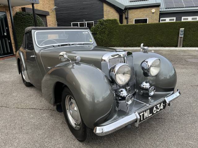 Immagine 1/16 di Triumph 2000 Roadster (1949)