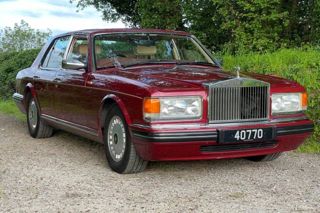 Image 1/12 de Rolls-Royce New Silver Spirit (1996)