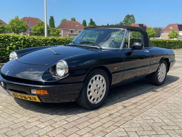 Image 1/6 of Alfa Romeo 1.6 Spider (1992)