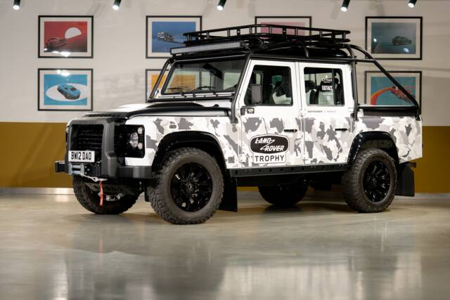 Image 1/43 of Land Rover Defender Works V8 Trophy (2012)
