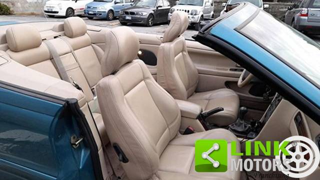 Imagen 1/9 de Volvo C70 2.0 T (1999)