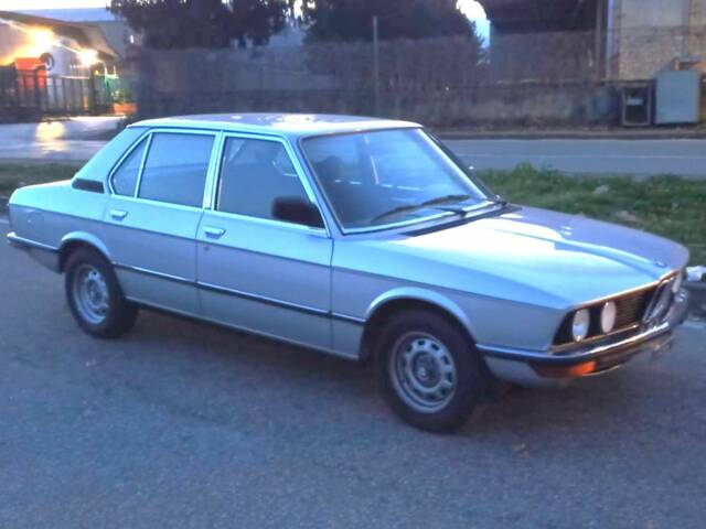 Bild 1/8 von BMW 520/6 (1981)