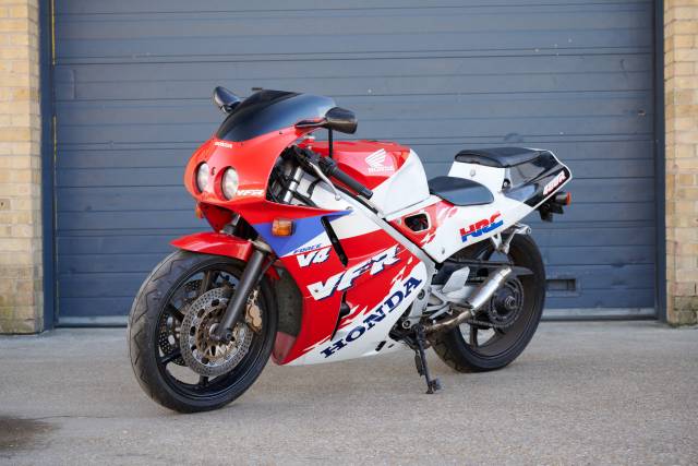 Imagen 1/7 de Honda DUMMY (1992)