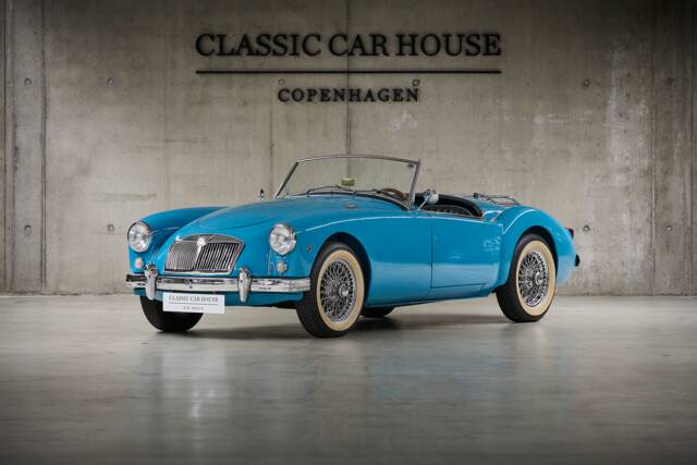 Image 1/100 de MG MGA 1500 (1957)