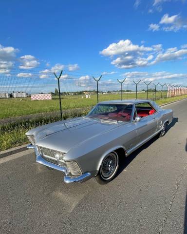 Bild 1/39 von Buick Riviera Coupe (1964)