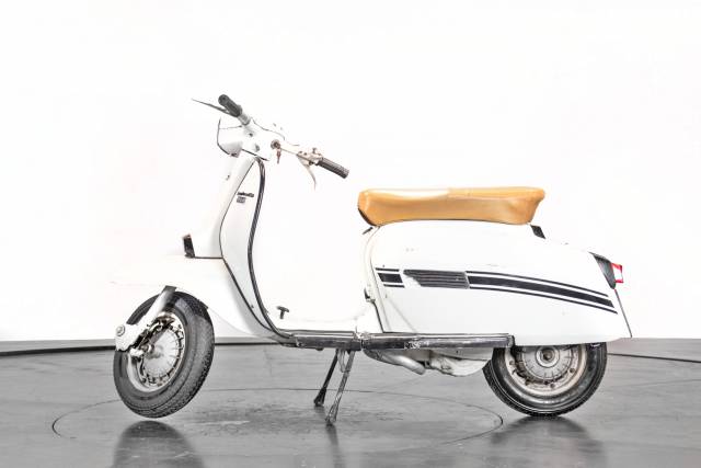 Image 1/26 of Innocenti DUMMY (1970)