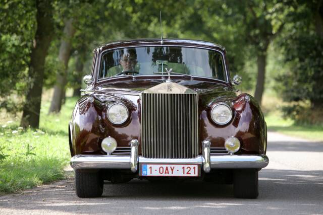 Image 1/52 of Rolls-Royce Silver Cloud II (1962)