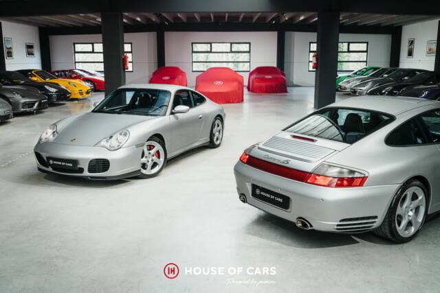 Bild 1/22 von Porsche 911 Carrera 4S (2002)