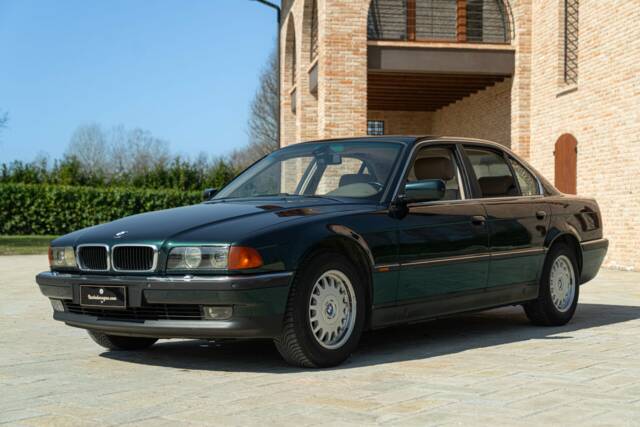 Immagine 1/43 di BMW 725tds (1997)