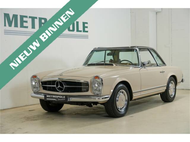 Image 1/24 of Mercedes-Benz 280 SL (1970)