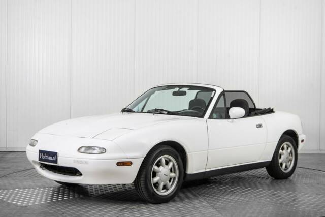 Immagine 1/50 di Mazda MX-5 1.6 (1990)
