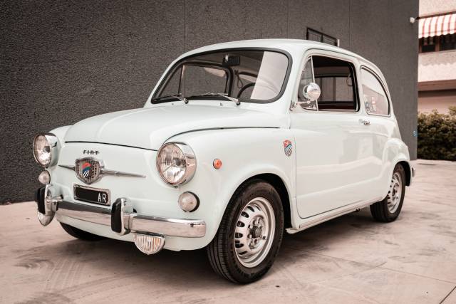 Immagine 1/49 di Giannini Fiat 750 (1968)