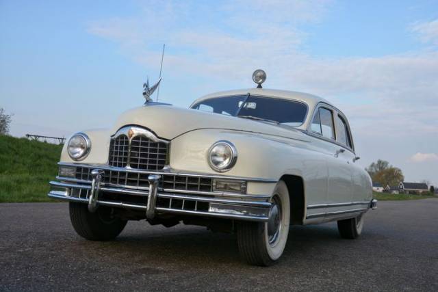 Image 1/9 of Packard Eight (1949)