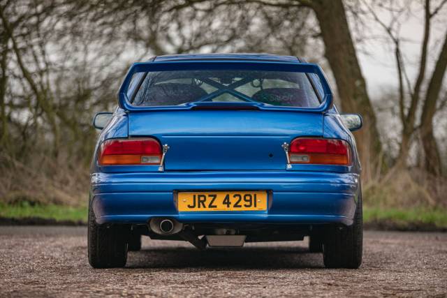 Bild 1/33 von Subaru Impreza WRX STi Type R (1997)