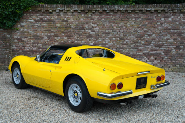 Bild 1/50 von Ferrari Dino 246 GTS (1973)