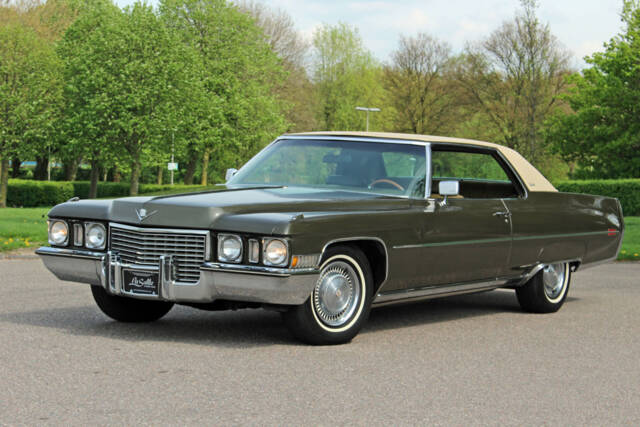 Image 1/30 of Cadillac Coupe DeVille (1972)