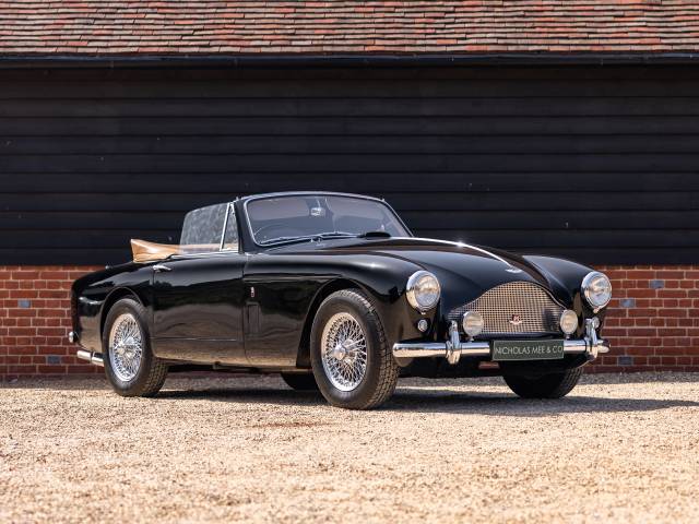 Image 1/50 of Aston Martin DB 2&#x2F;4 Mk III (1958)