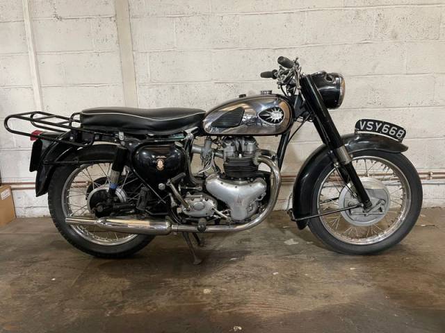 Image 1/41 de BSA A 7 Shooting Star (1960)