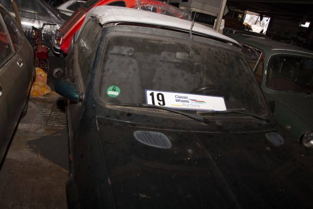 Immagine 1/4 di Rover 114i (1996)