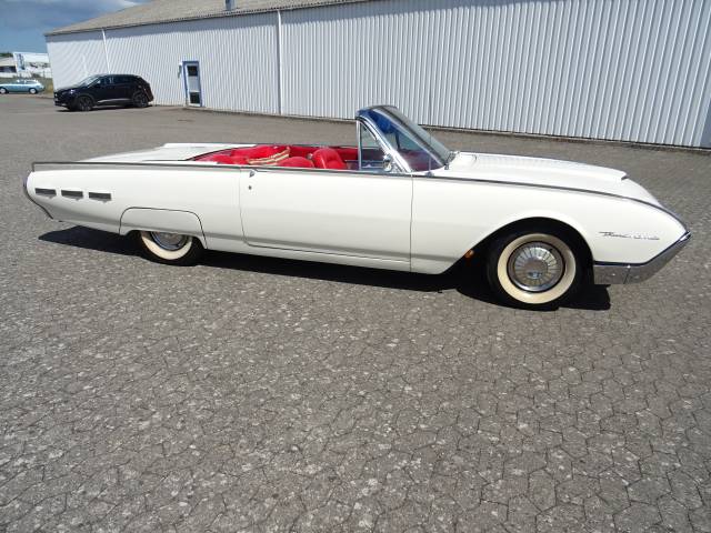 Afbeelding 1/50 van Ford Thunderbird (1962)