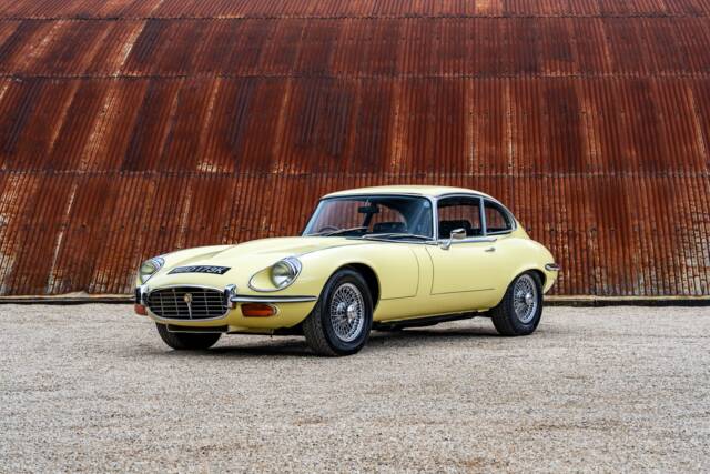 Bild 1/30 von Jaguar E-Type V12 (2+2) (1971)