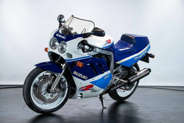 Bild 1/16 von Suzuki DUMMY (1989)