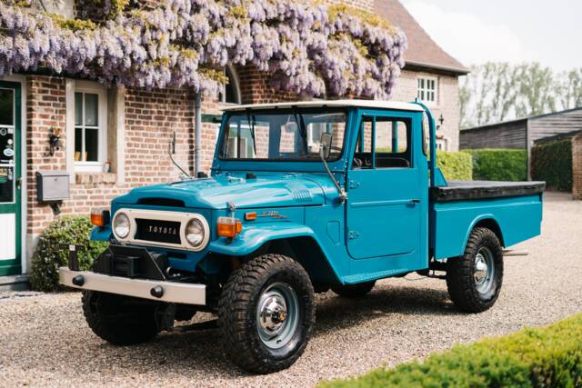 Bild 1/20 von Toyota Land Cruiser FJ 45 (1976)