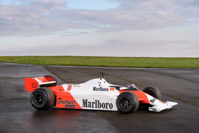 Image 1/12 de McLaren MP4/1 (1982)