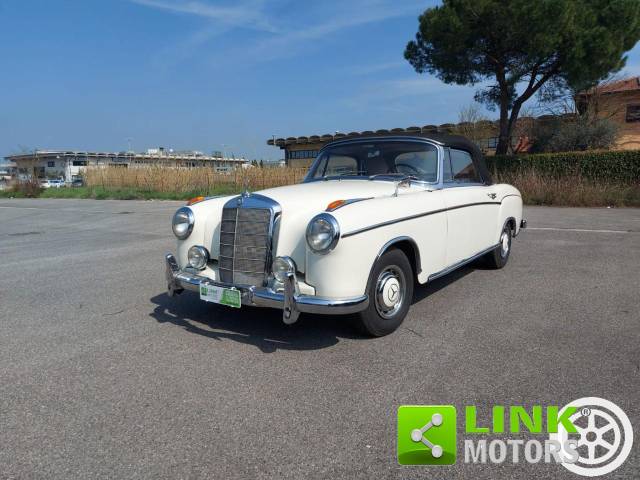 Image 1/10 of Mercedes-Benz 220 S (1979)