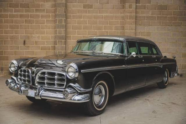 Afbeelding 1/8 van Chrysler Crown Imperial (1955)