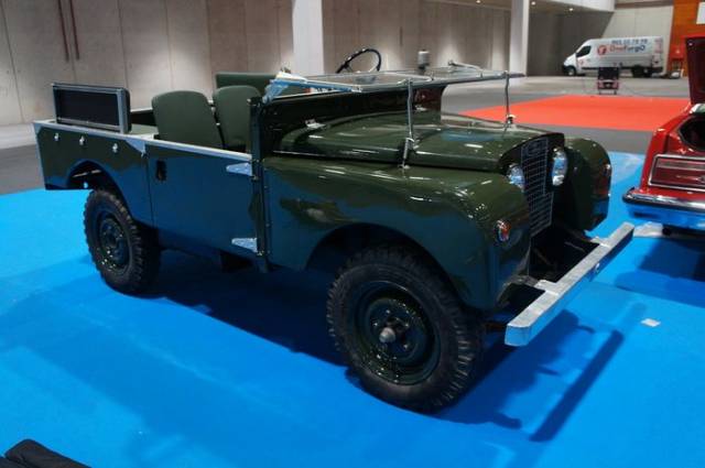 Image 1/8 of Land Rover 107 (1954)