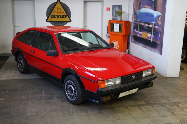 Image 1/36 de Volkswagen Scirocco II GTX 1.8 (1986)