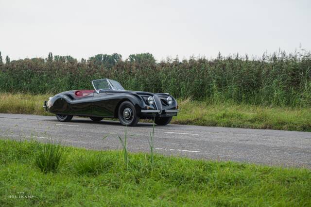 Immagine 1/21 di Jaguar XK 120 OTS (1951)
