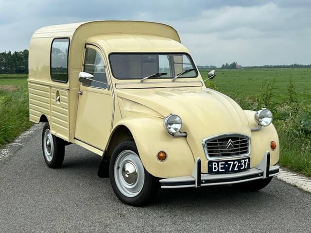 Immagine 1/7 di Citroën AK 400 (1977)