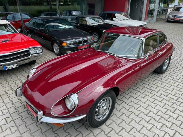 Bild 1/20 von Jaguar E-Type V12 (2+2) (1971)
