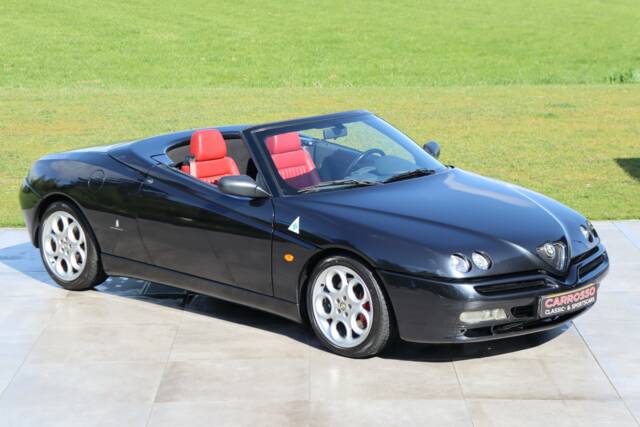 Afbeelding 1/50 van Alfa Romeo Spider 3.0 V6 24V (2001)