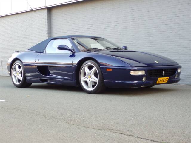 Afbeelding 1/100 van Ferrari F 355 Spider (1997)