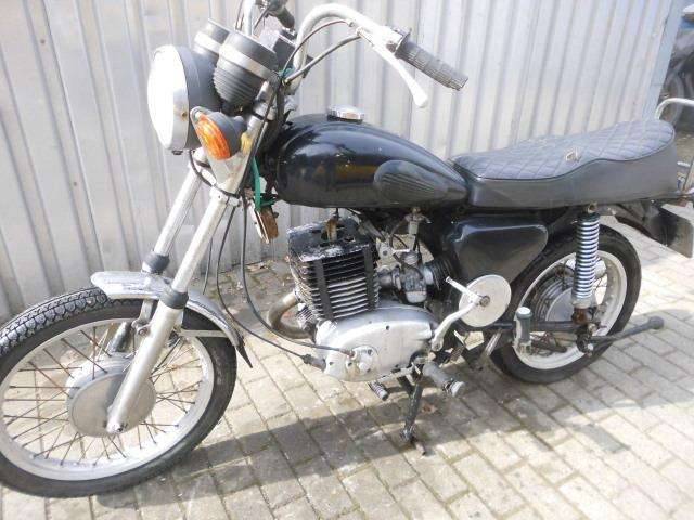 Bild 1/16 von MZ DUMMY (1980)
