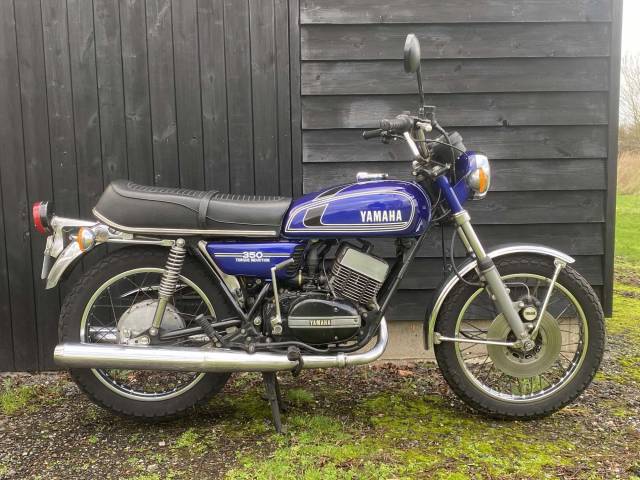 Image 1/31 of Yamaha DUMMY (1975)