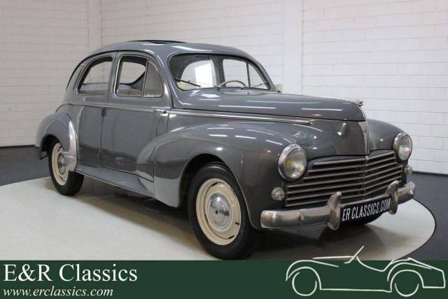 Image 1/19 of Peugeot 203 (1952)