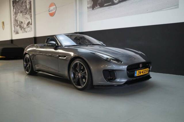 Image 1/50 of Jaguar F-Type (2019)